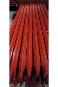 Yapar 40x40x3 Mm Köşebent Demir 170 Cm Bahçe Çit Direği Delikli Boyalı Kazığı Direk 1,7 Mt